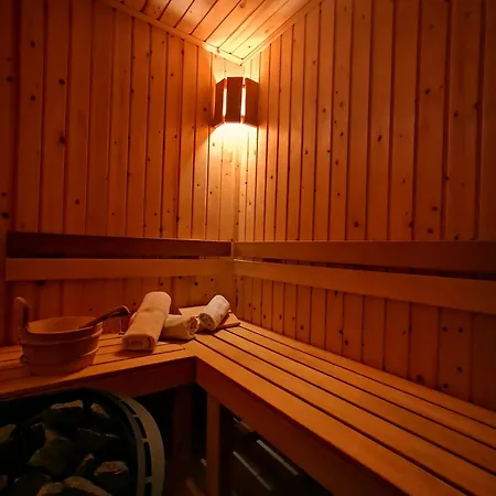 Πανσιόν Zigen House 3*