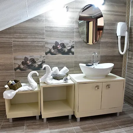 Zigen House Πανσιόν 3*