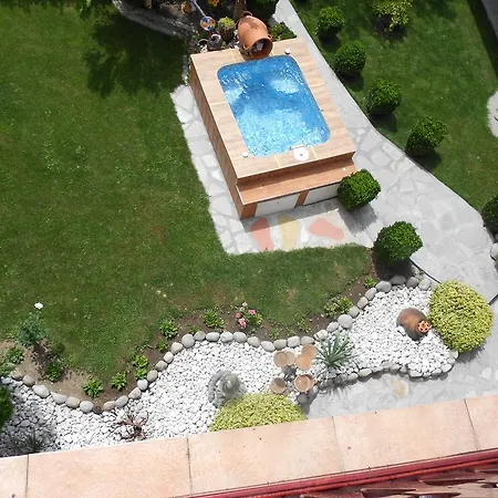 בית הארחה Zigen House 3*