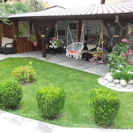 בית הארחה Zigen House 3*