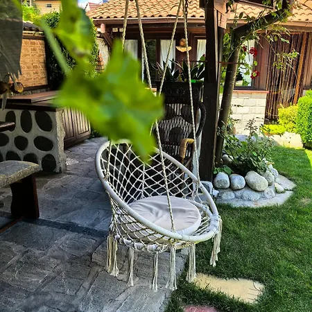 Zigen House Affittacamere 3*